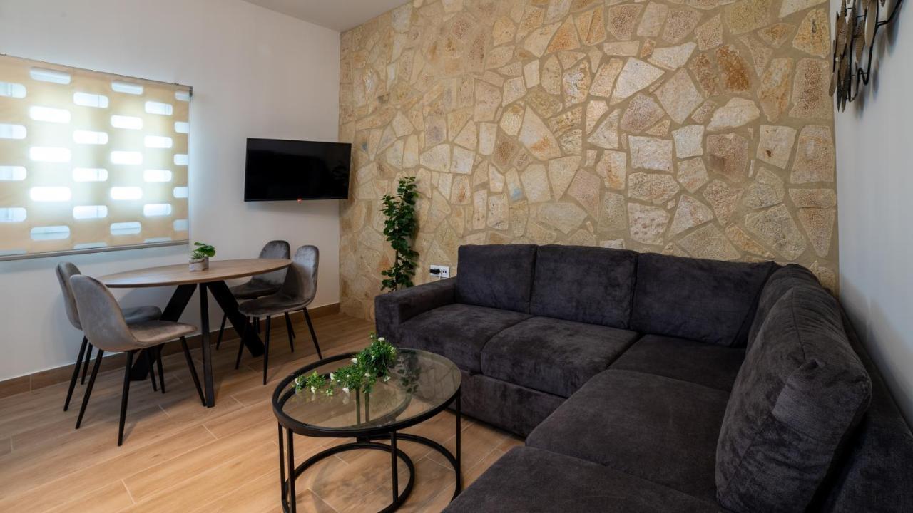 Melitta'S Luxury Apartments Anthousa  Extérieur photo